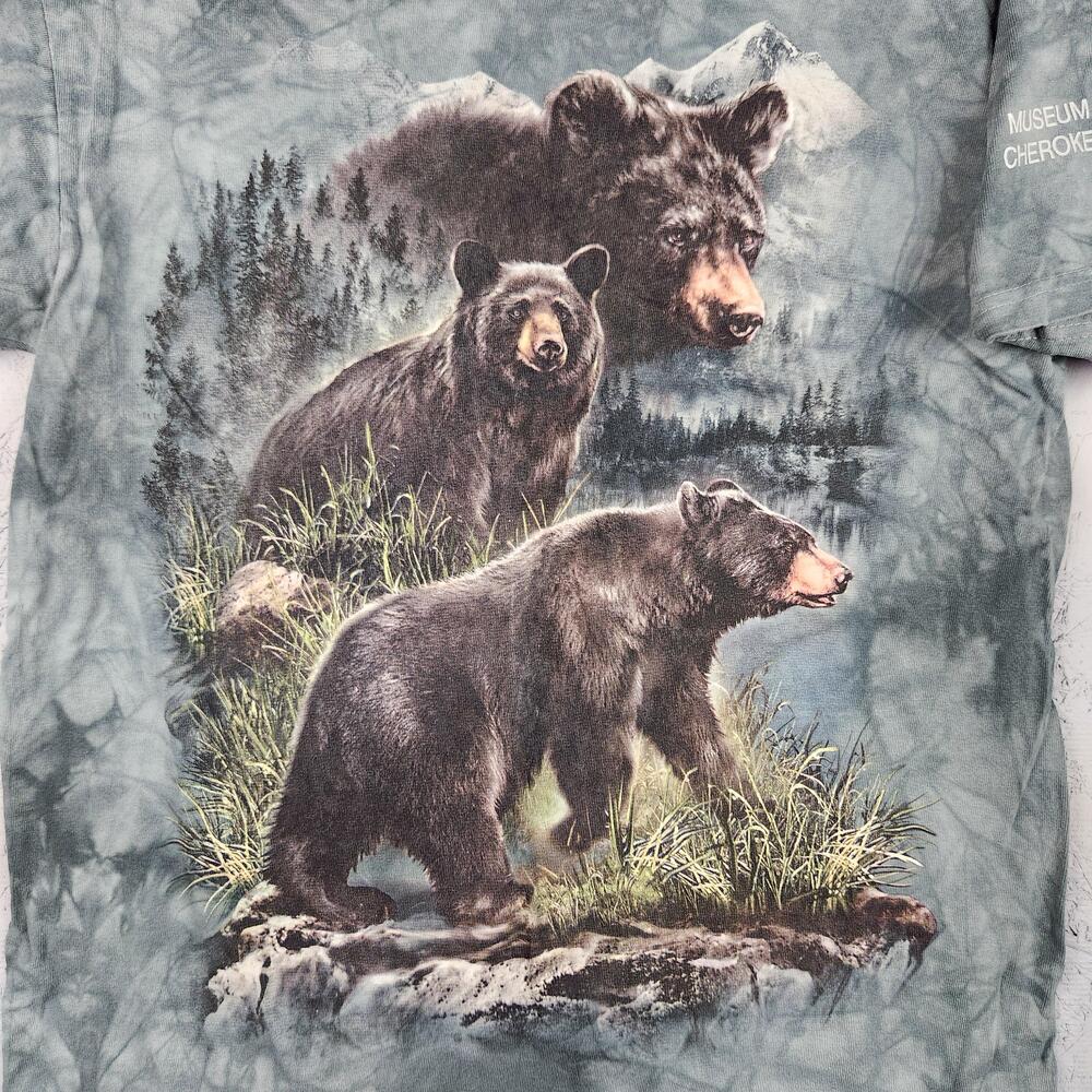 The Mountain Shirt Mens Medium Green Black Bear Tie Dye Graphic Cherokee Museum